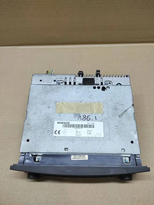 OEM 8200484424 Tehdasradio Navi Renault Scenic II image 7