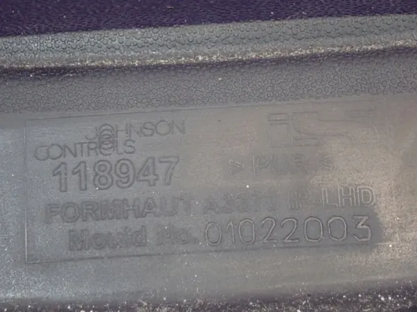 Salpicadero Opel Zafira B OEM 13206043 - Usado image 5