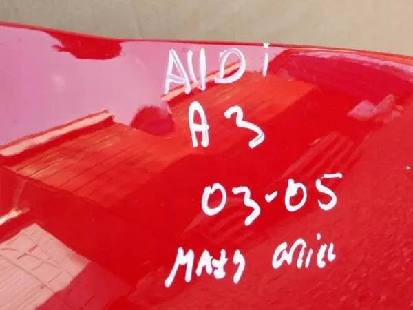 AUDI A3 8P 03-05 Motorhuv Original 8P4823029 image 4