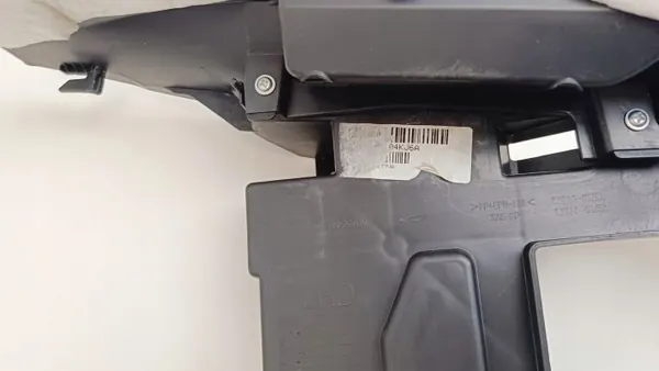 OEM 969104KJ5A Middenconsole Armsteun Nissan Navara D23 image 5