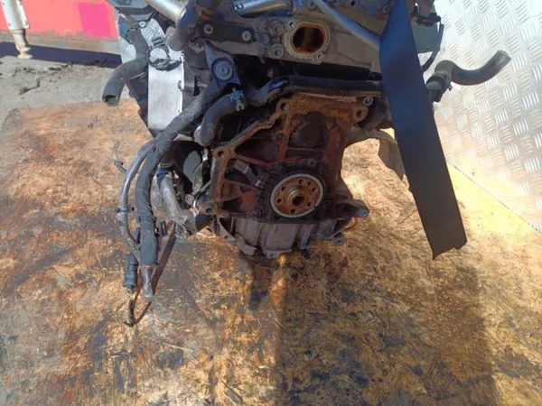 Gebruikte VW Caddy III Lift 2.0 TDI dieselmotor Wrakowisko-28163- image 5