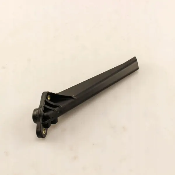 Audi Öljysuodatin kotelon putki OEM 06L103206C image 3