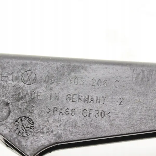 Audi Öljysuodatin kotelon putki OEM 06L103206C image 5
