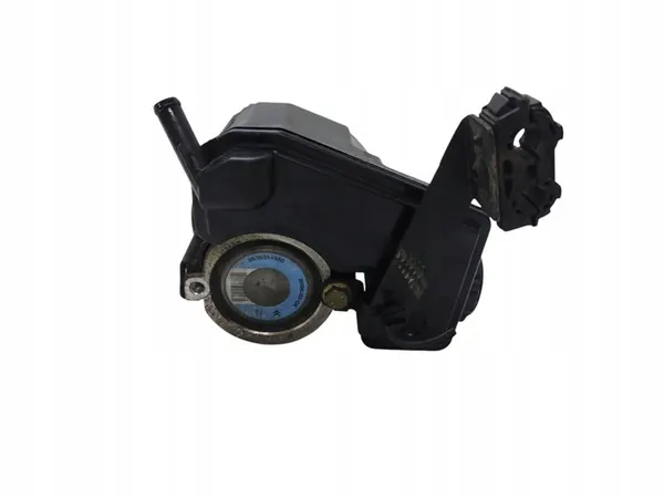 PEUGEOT 206 1.4 HDI Servostyrningspump 9638364580 image 7