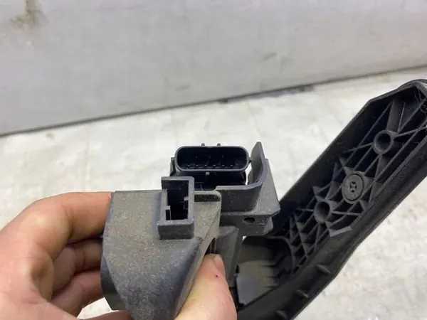 AUDI A3 8P Kaasu-asennon Poljin 1K1721503AB image 5