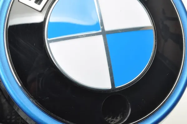 BMW Emblem OEM 7497531 für i4 G26 G23 G22 image 8