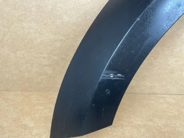 OEM 8W9853717 Front linker Kotflügelabdeckung Audi A4 B9 image 3