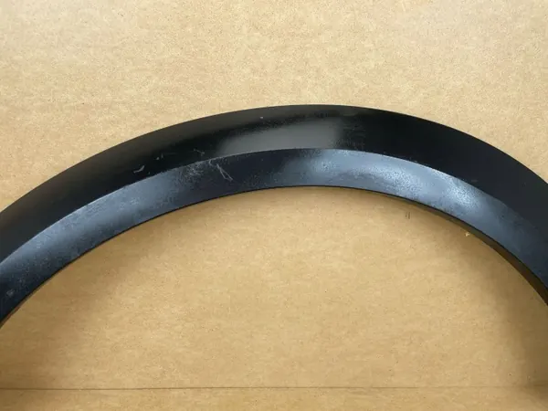 OEM 8W9853717 Front linker Kotflügelabdeckung Audi A4 B9 image 4