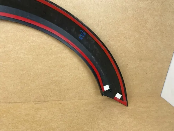 OEM 8W9853717 Front linker Kotflügelabdeckung Audi A4 B9 image 8