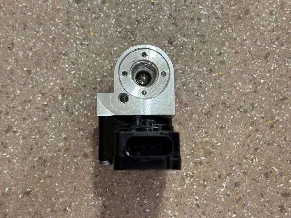 Hyundai Ioniq 5 AC expansionsventil OEM 976R2GO000 image 6