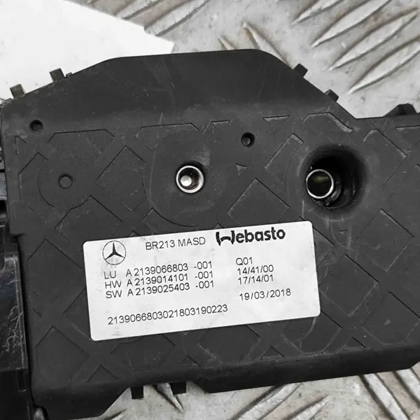 Schiebedachmotor OEM A2139014101 für Mercedes GLE W166 image 7