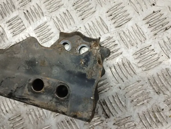 Subchassi dianteiro Toyota Auris OEM AMD84083 - Usado image 3