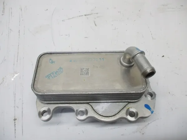 Refroidisseur d'huile OEM J3P3-6A642-AC pour Range Rover Evoque II image 2