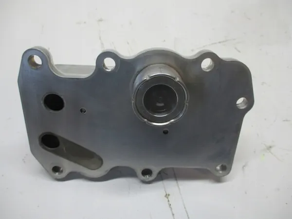 Refroidisseur d'huile OEM J3P3-6A642-AC pour Range Rover Evoque II image 3