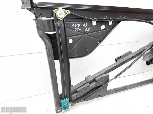 Audi A3 raamregelaar OEM 8L3837398 - Gebruikt image 3