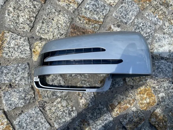 OEM 2129067301 Couvre-miroir droit Mercedes Classe E image 3