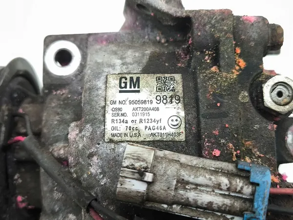 Compresor de aire Chevrolet Trax 2013 95059819 image 8