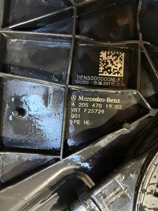 Tanque AdBlue OEM A2054701902 para Mercedes-Benz Classe E image 3
