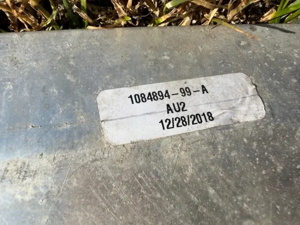 Tesla Model 3 framstötfångarförstärkning OEM 1084894-00-B image 3