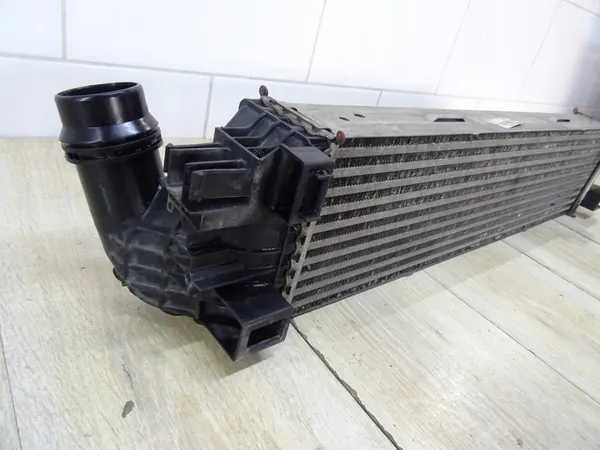 Intercooler Opel Vivaro Renault Trafic 1.6 D image 2