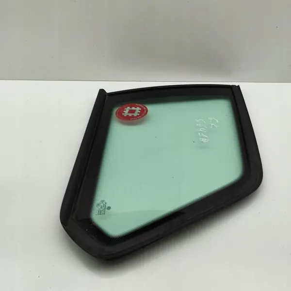 VW OEM 5G9845297 Linke Heckscheibe - Gebraucht image 4