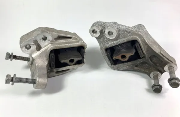 Motorfäste OEM 05038872AB för Ram 1500 TRX image 6