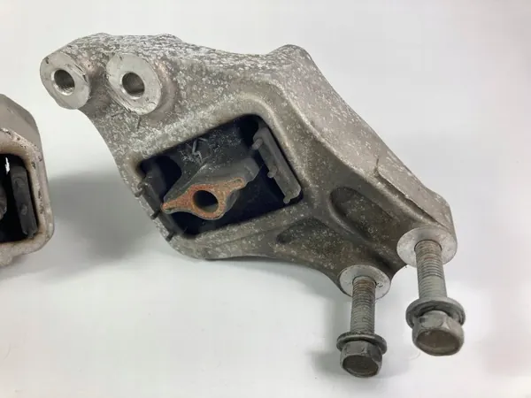 Motorfäste OEM 05038872AB för Ram 1500 TRX image 8