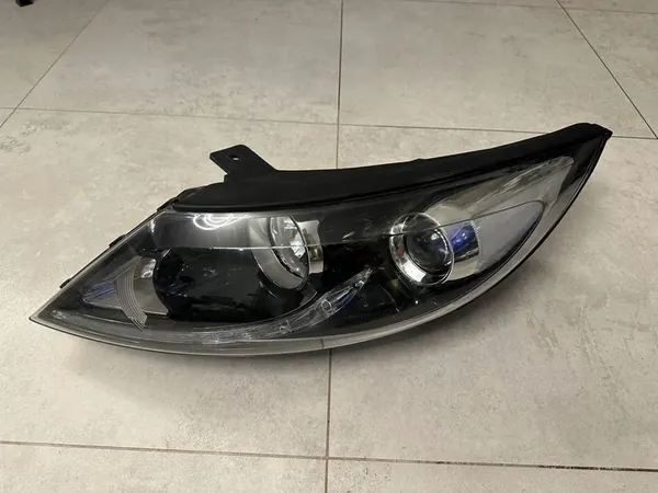 KIA SPORTAGE 3 III 10-15 Faro Delantero + LED image 2