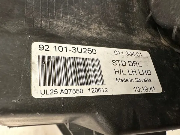 KIA SPORTAGE 3 III 10-15 Faro Delantero + LED image 9