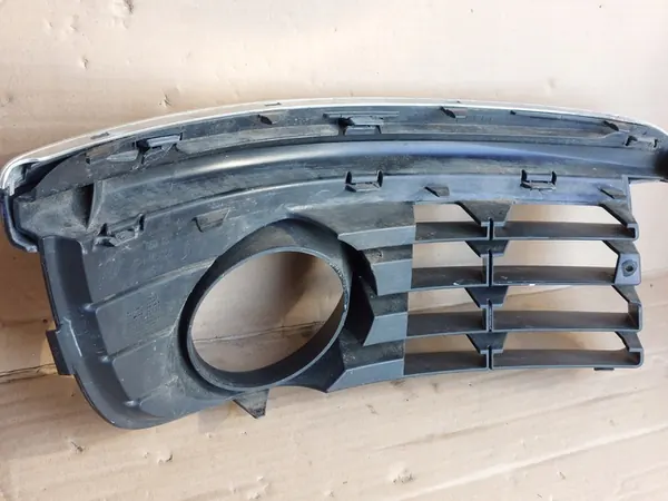 VW GOLF V KOMBI JETTA A5 Griglia Paraurti Anteriore Sinistra 1K0853665K image 4