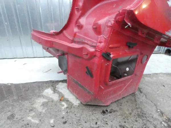 BMW 3 F30/F80 taka oikea lokasuoja OEM 7298172 image 4