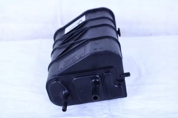 Porsche hiilifilteri OEM 982201801 C - Käytetty image 3