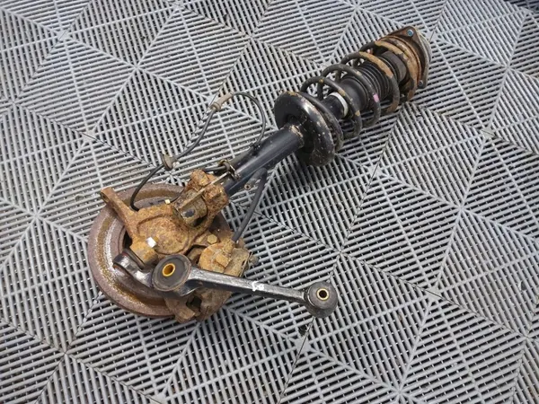 Vorderradnabe OEM 1141670 rechte Seite Ford Scorpio image 3