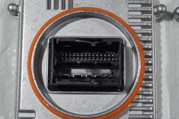 Audi Module Converter 992.941.572.AA image 3