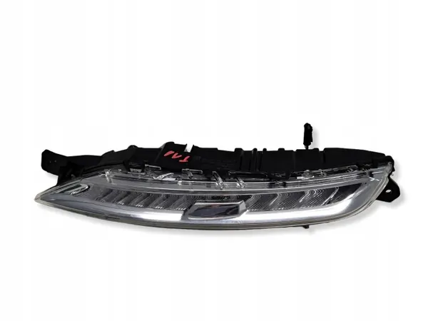 Citroen C4 Picasso II Linke LED Tagfahrlicht OEM 9676036580 image 2