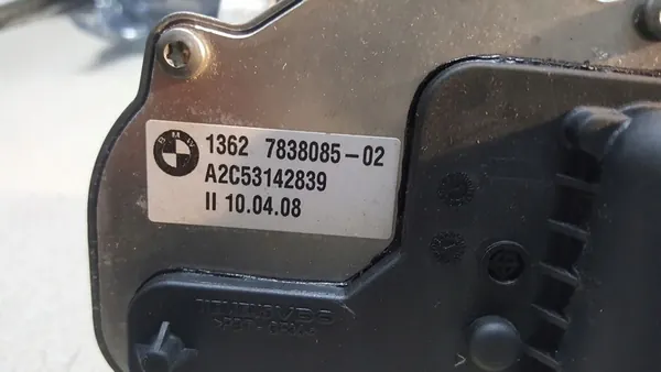 BMW Drosselklappensteller M3 E90 E92 E93 image 6