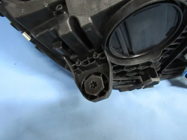 Linker Mercedes W206 Full LED Digital Licht image 9