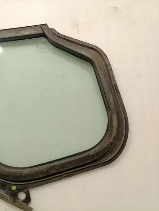 Begagnad Ford OE vänster framruta OEM 43R00098 image 6