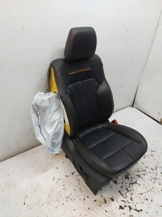 Sitze Ford Ranger VI 2024 FORDRENGEKANAPY24 Vorne & Hinten image 8