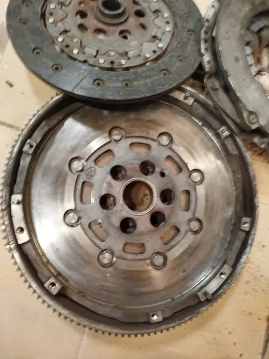 Volante de Dupla Massa VW Golf V Touran Skoda Octavia Audi A3 1.9 TDI image 2