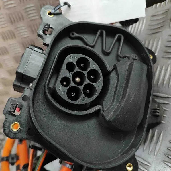 Câble de Charge de Batterie Peugeot 3008 III image 3