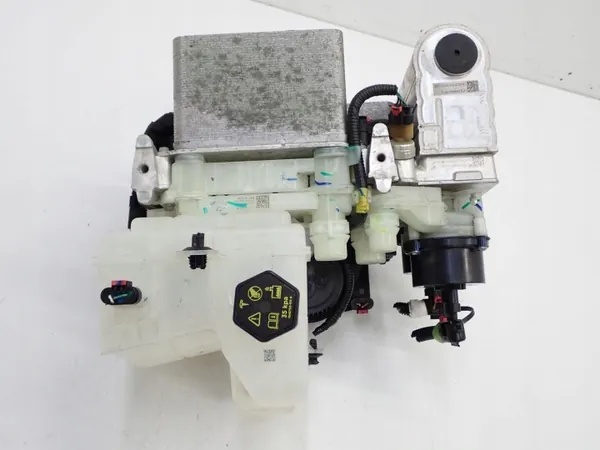 Tesla Model 3 värmepump OEM 1506859-00-E image 2