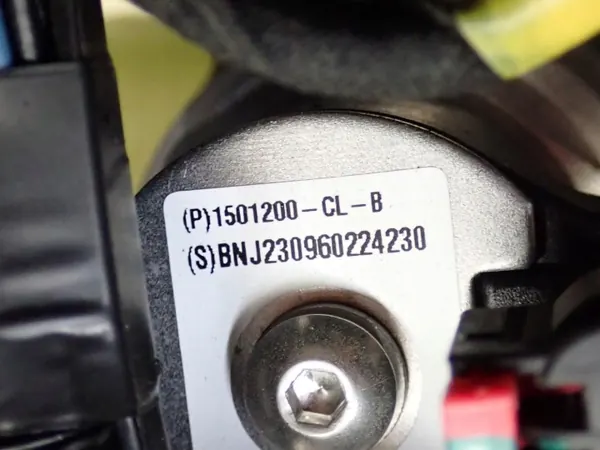 Tesla Model 3 värmepump OEM 1506859-00-E image 10