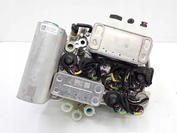 Tesla Model 3 värmepump OEM 1506859-00-E image 3