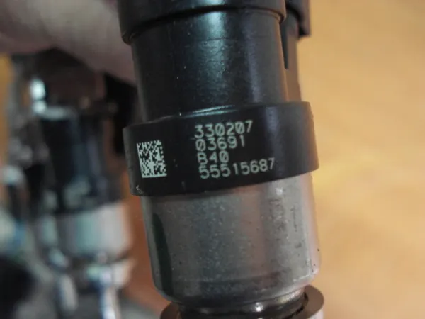 Inyector OPEL ASTRA K MOKKA 1.2 TURBO 55492929 image 10