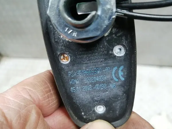 CITROEN C3 III Antenna Base 9819669580 image 3