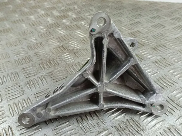 Support de palier pour Mitsubishi Outlander IV image 3