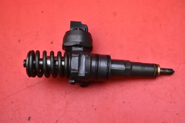 Pompe d'injection OEM 038135073BN pour VW Polo 1.4 TDI image 3