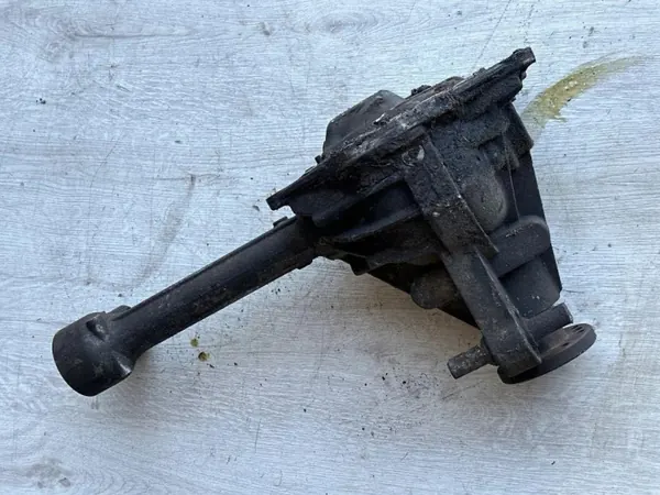 Front Reducer DODGE NITRO 022305 2.8L diesel 130kW 2008 image 4