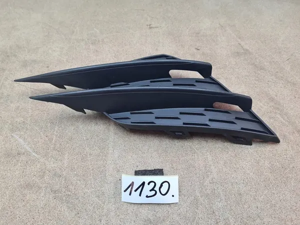 Cubierta de faro antiniebla izquierda A-Class W177 2018+ AMG A1778858300 image 5